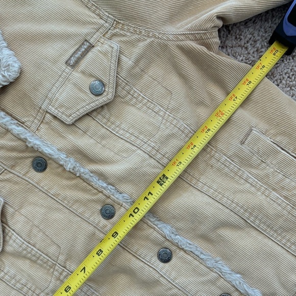 VTG AEROPOSTALE VANILLA CORDUROY VEGAN FUR COLLARED JACKET, SIZE L - Picture 11 of 12